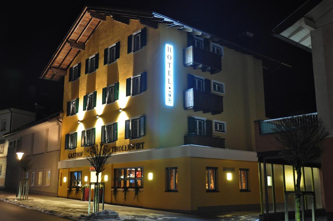 Hotel Gasthof Tirolerwirt Бішофсгофен Екстер'єр фото